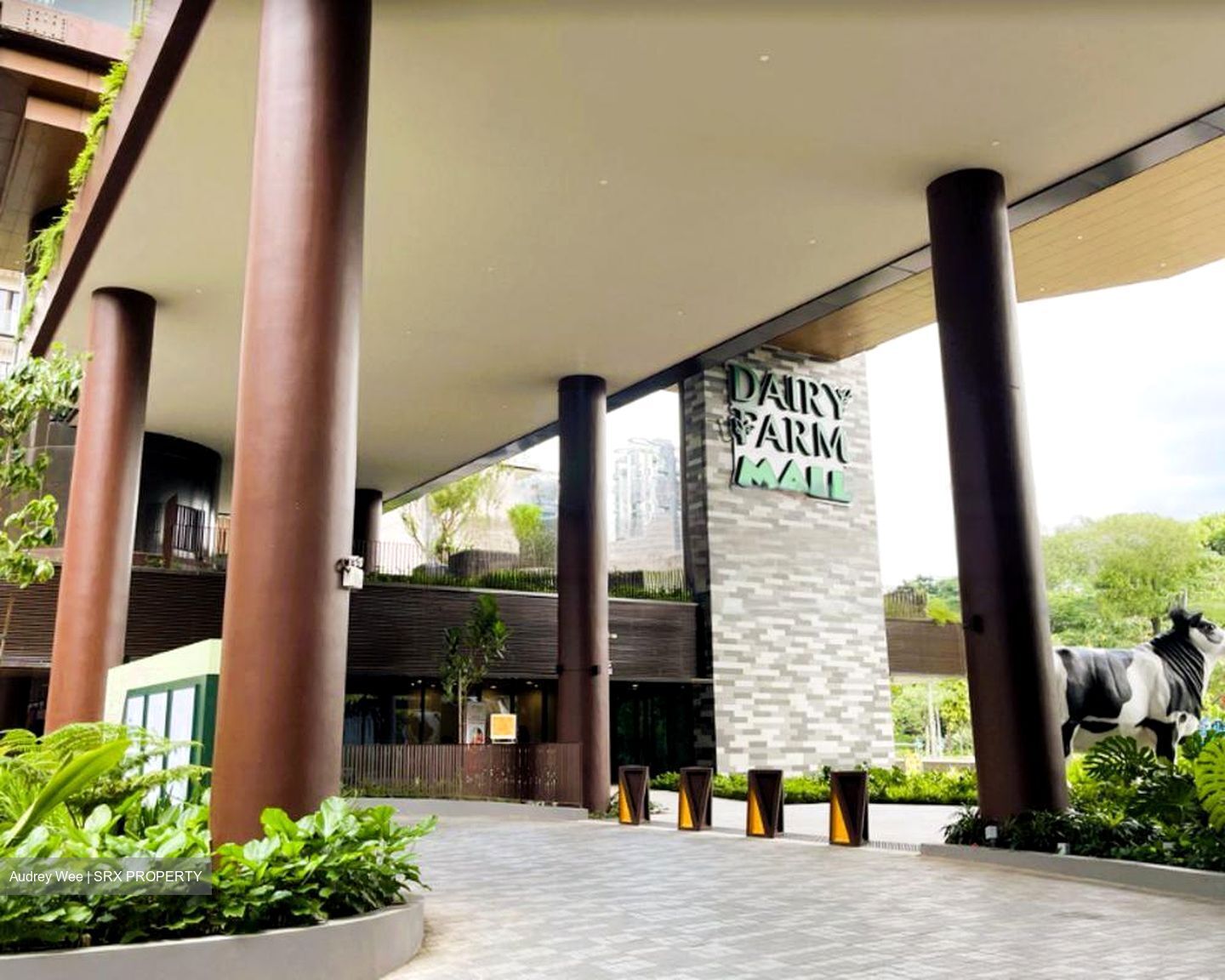 Dairy Farm Residences (D23), Shop House #459572591